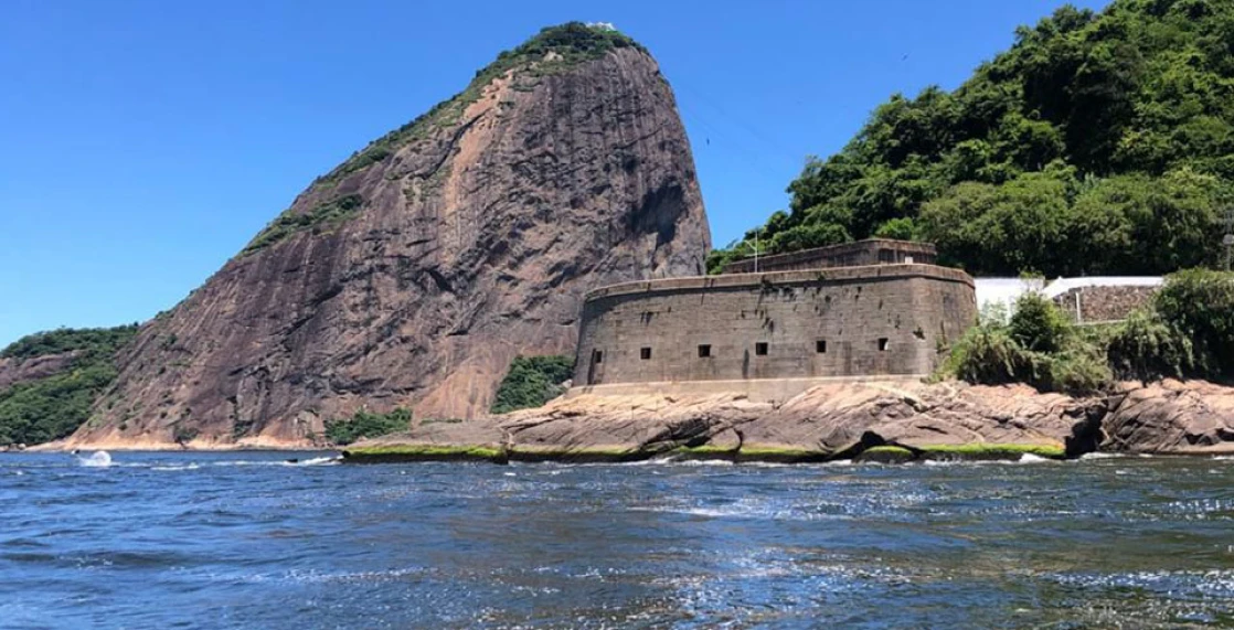 Restaurante Flutuante - Almoço na Urca