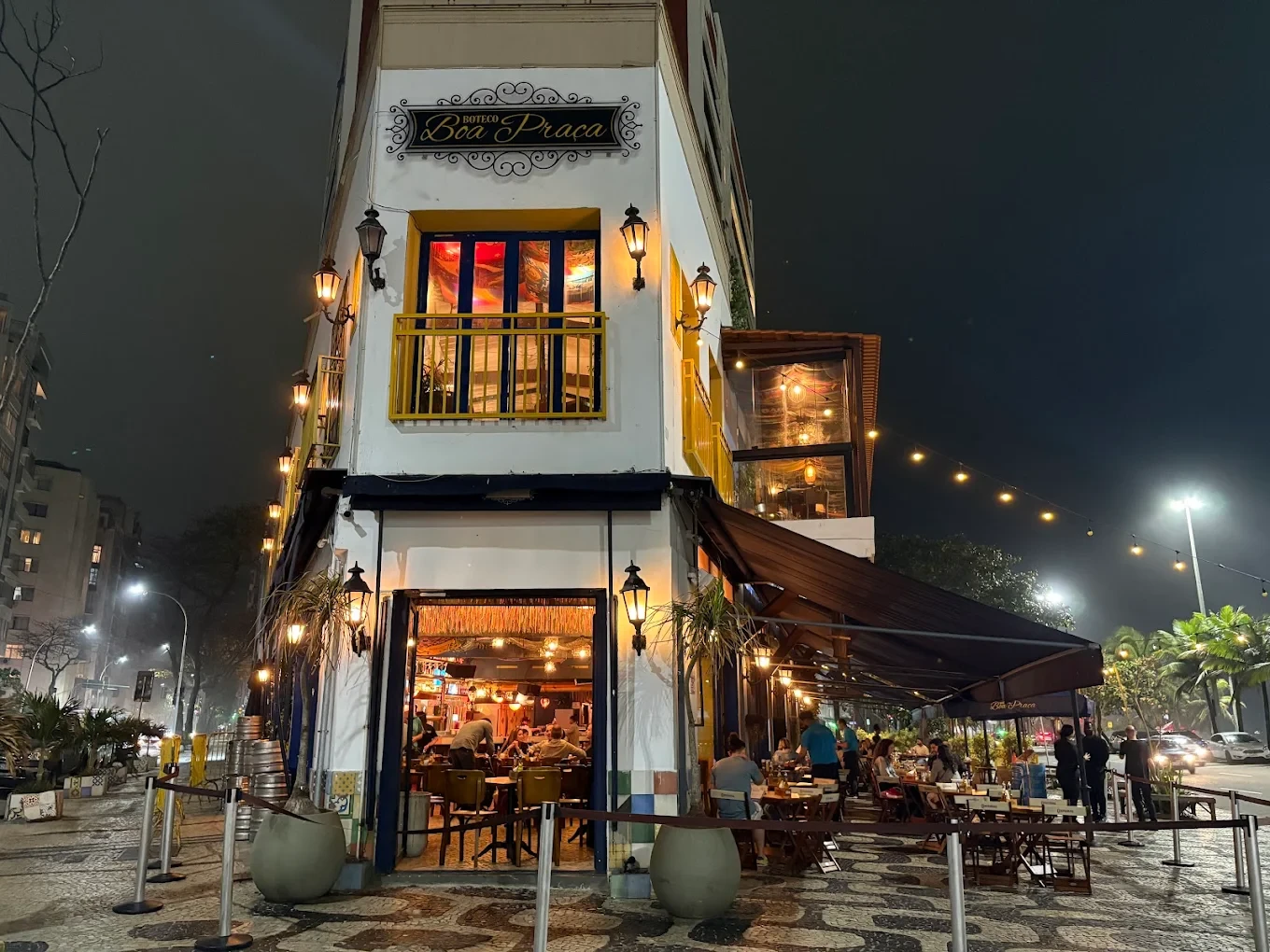 Boteco Raiz de Ipanema - Música ao Vivo & Mar