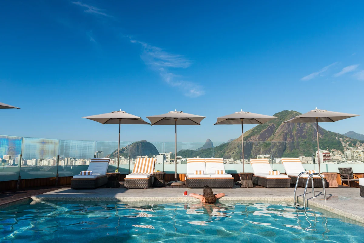 Rooftop Pool - Bossa Nova & Cristo Redentor – Bossa Lounge, Hotel PortoBay