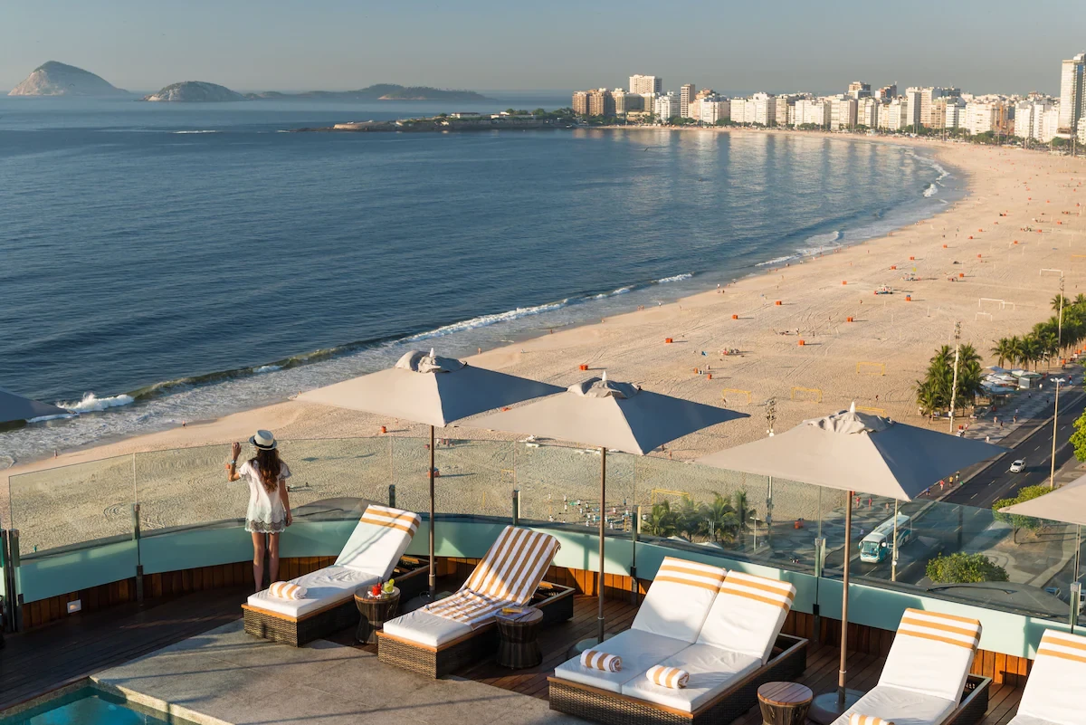 Piscina na Cobertura - Bossa Nova & Cristo Redentor