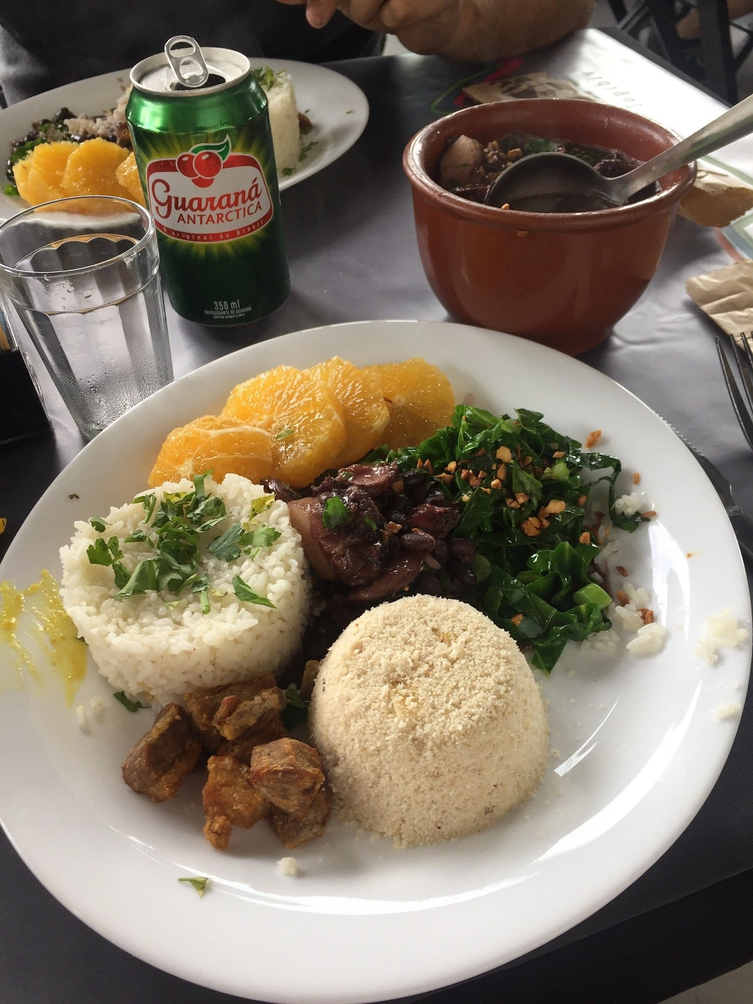 Feijoada & Samba no Vidigal - Vista dos Dois Irmãos