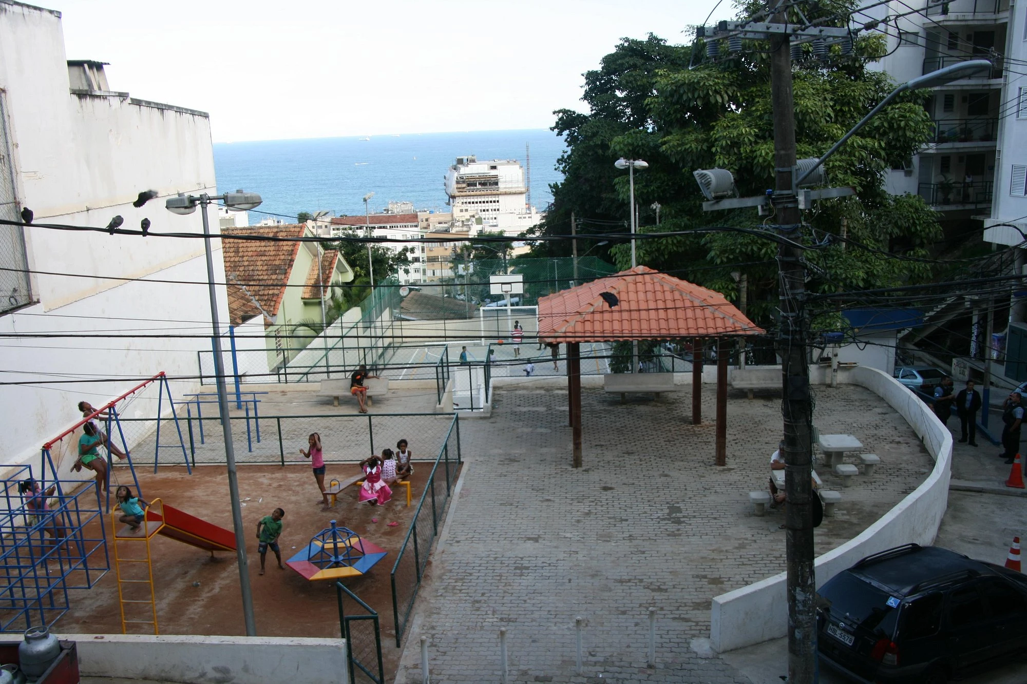 Sunset no Morro da Babilônia - Churrasco & Vibe Autêntica