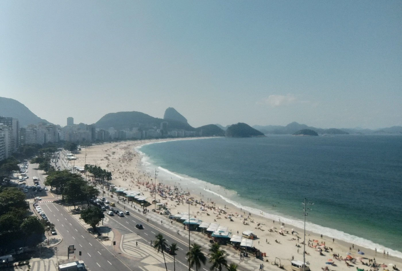 Clima de Festa em Copacabana - Cocktails & Vista