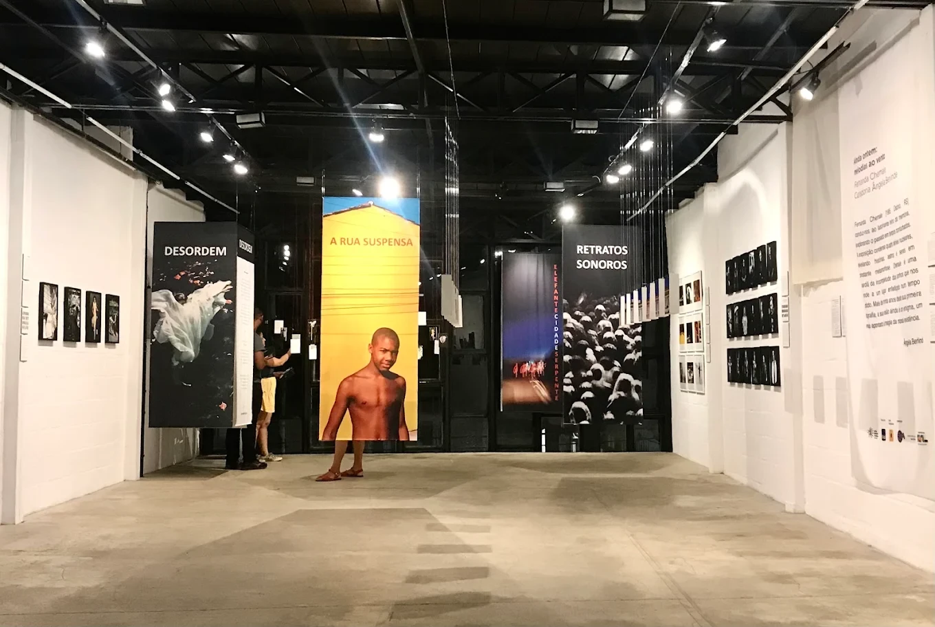 Centro Cultural na Glória - Arte Contemporânea