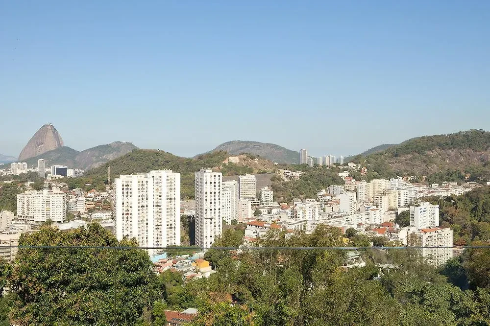 Refúgio em Santa Teresa - Vista Tríplice Icônica