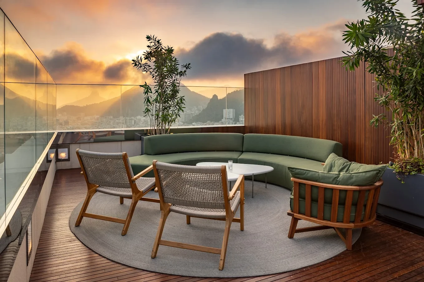 Hilton Rooftop - Contemporary Brazilian Cuisine