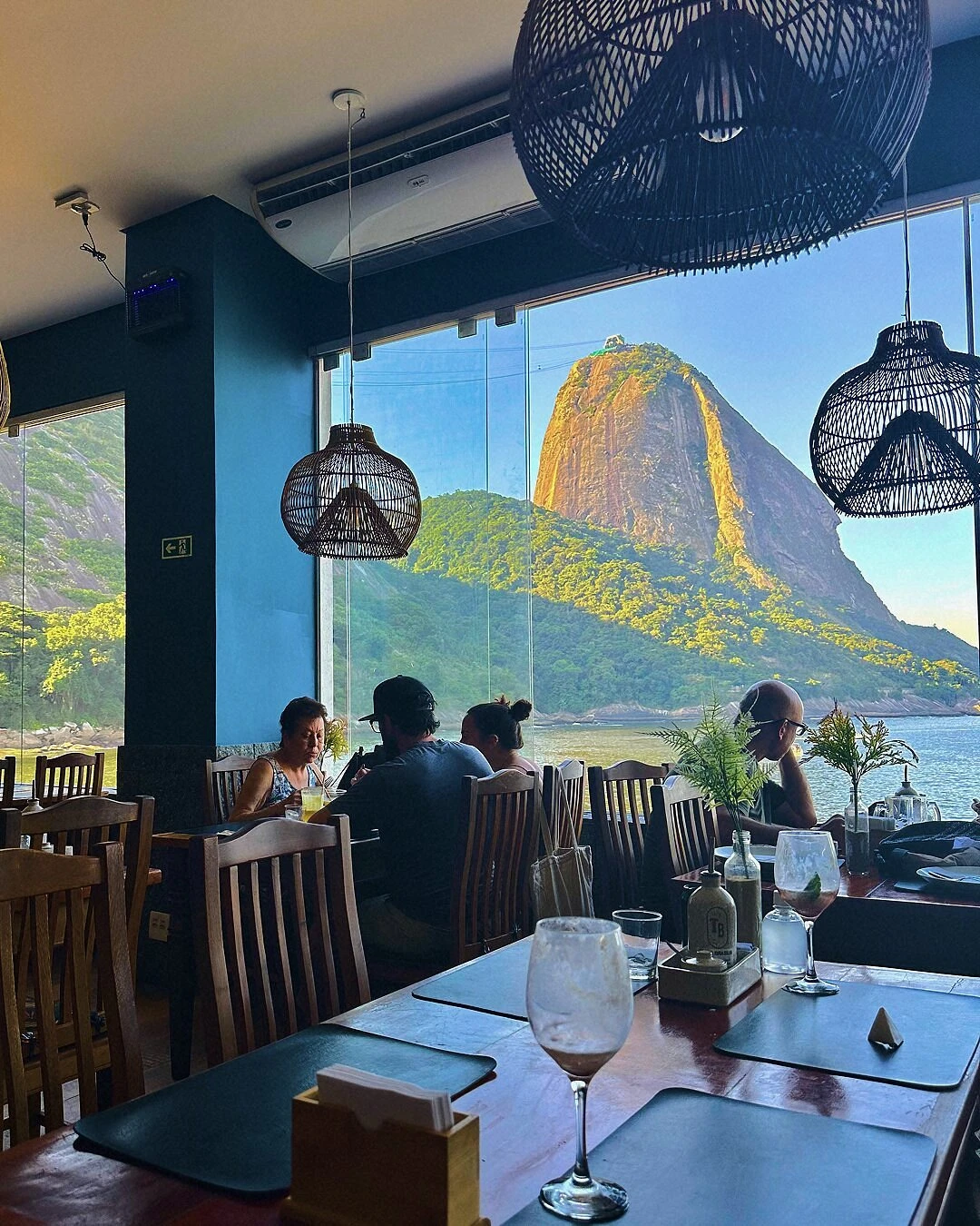 MPB na Urca - Vista do Pão de Açúcar