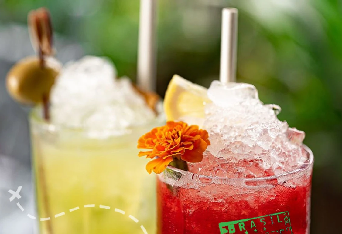 Mixology in Santa Teresa - Terrace & Bay View